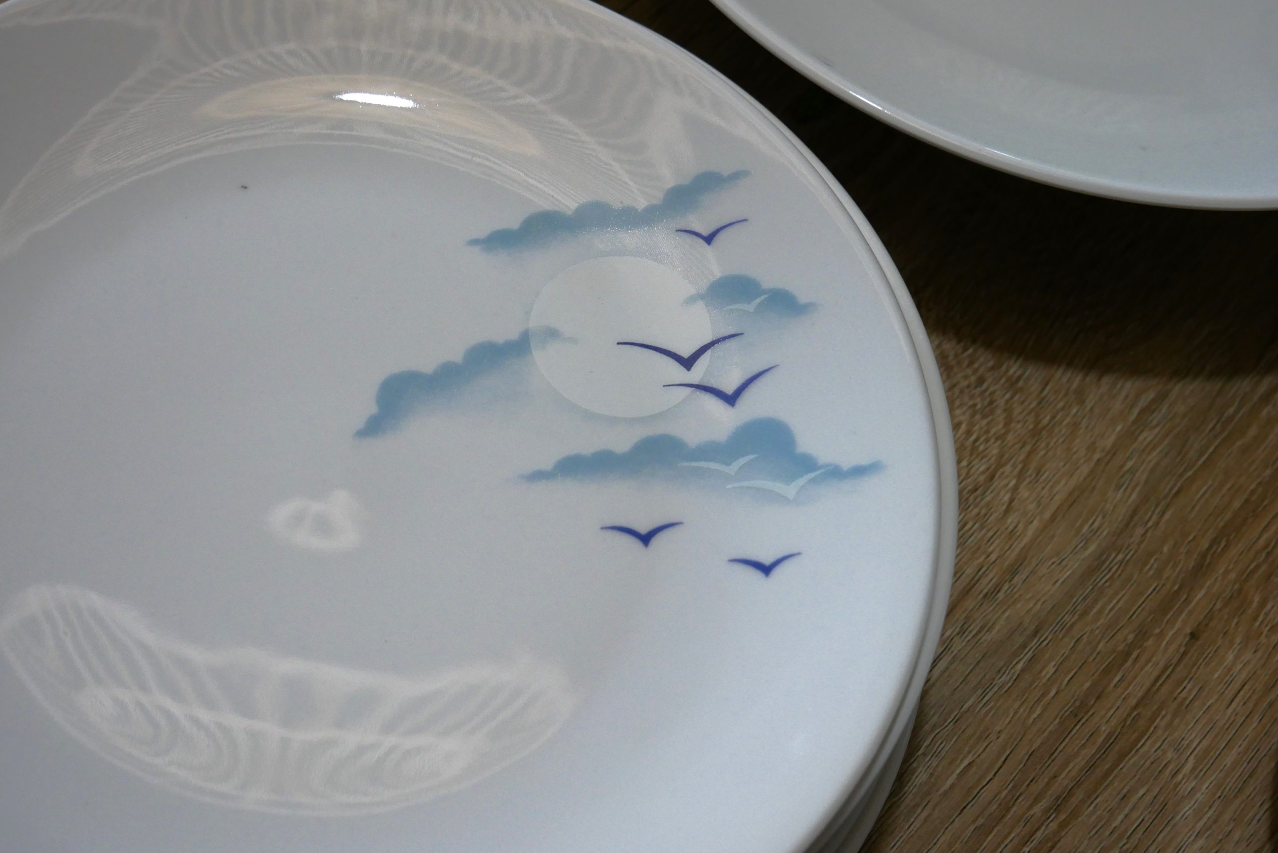 Service à dejeuner en porcelaine vintage