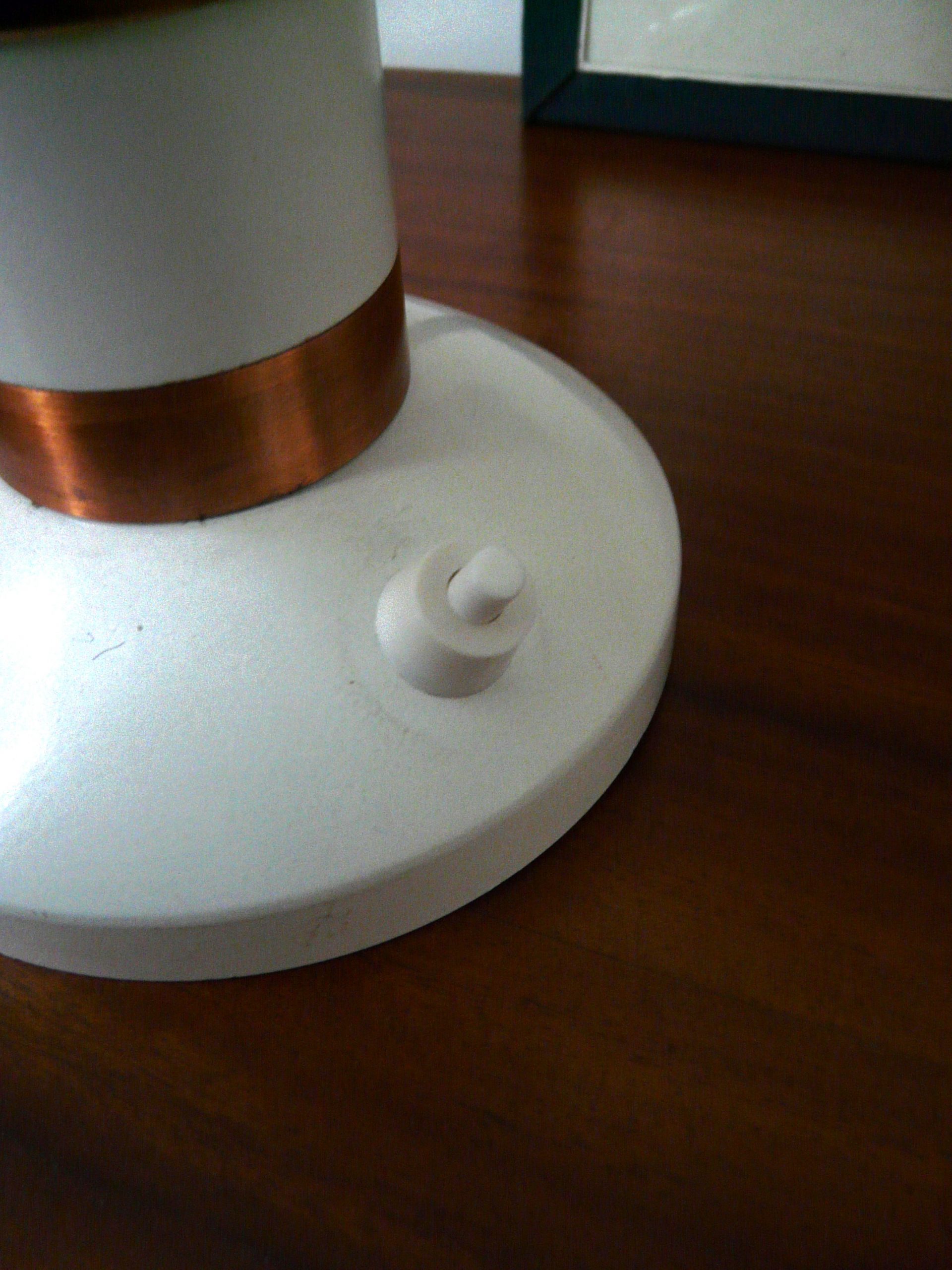 Lampe de table vintage en verre texturé et métal blanc