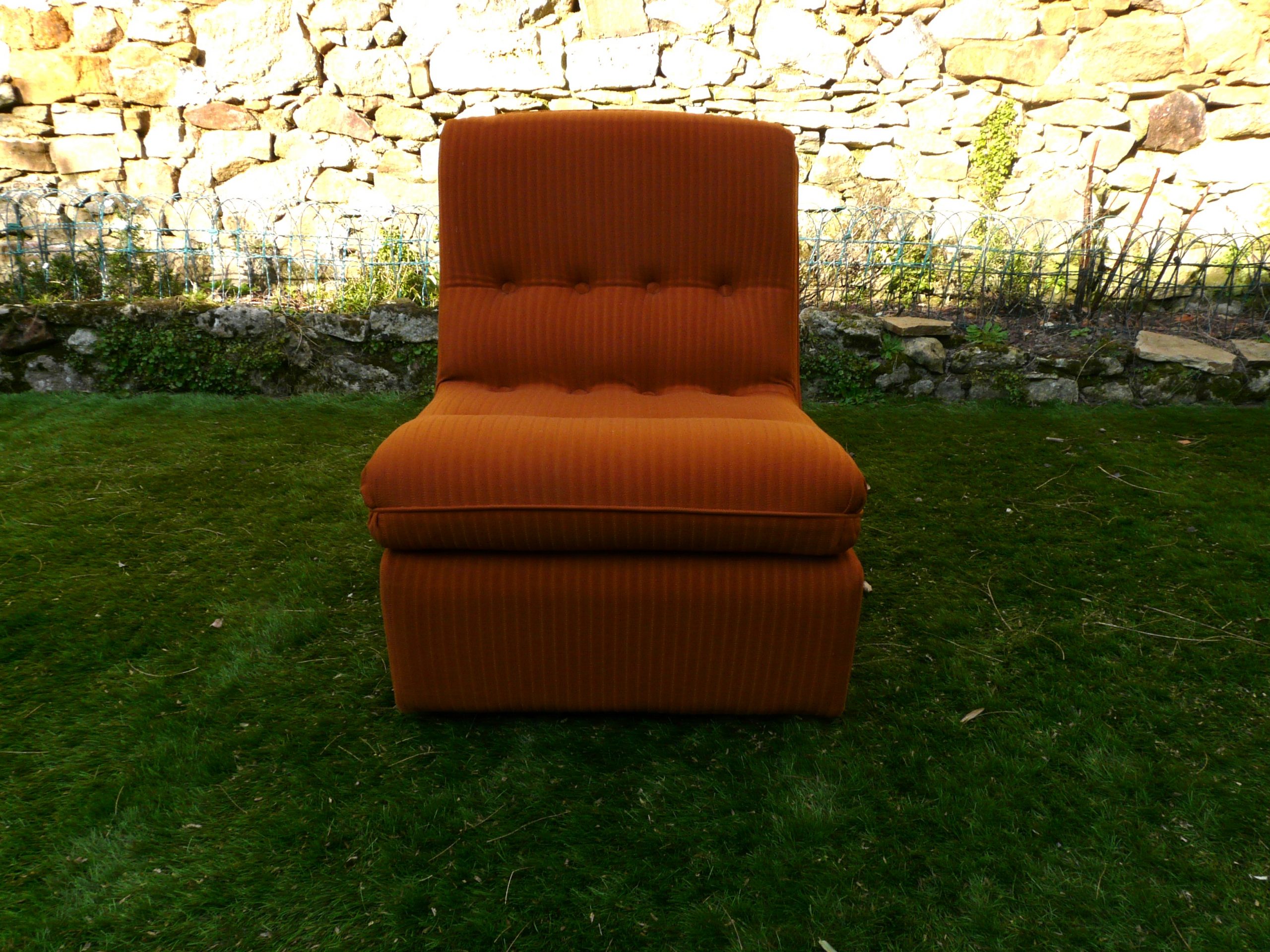 Chauffeuse vintage orange