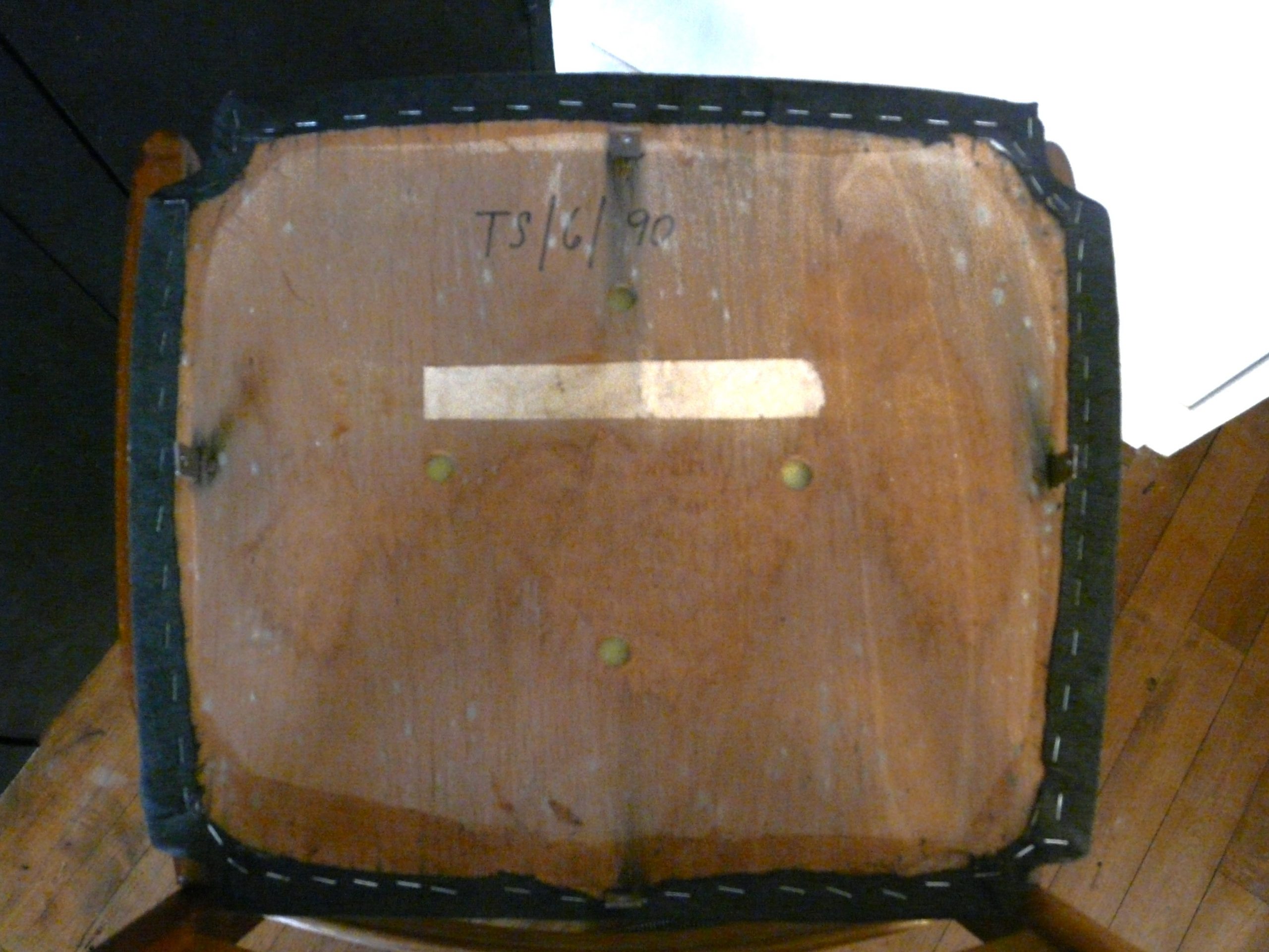 Fauteuil en bois vintage