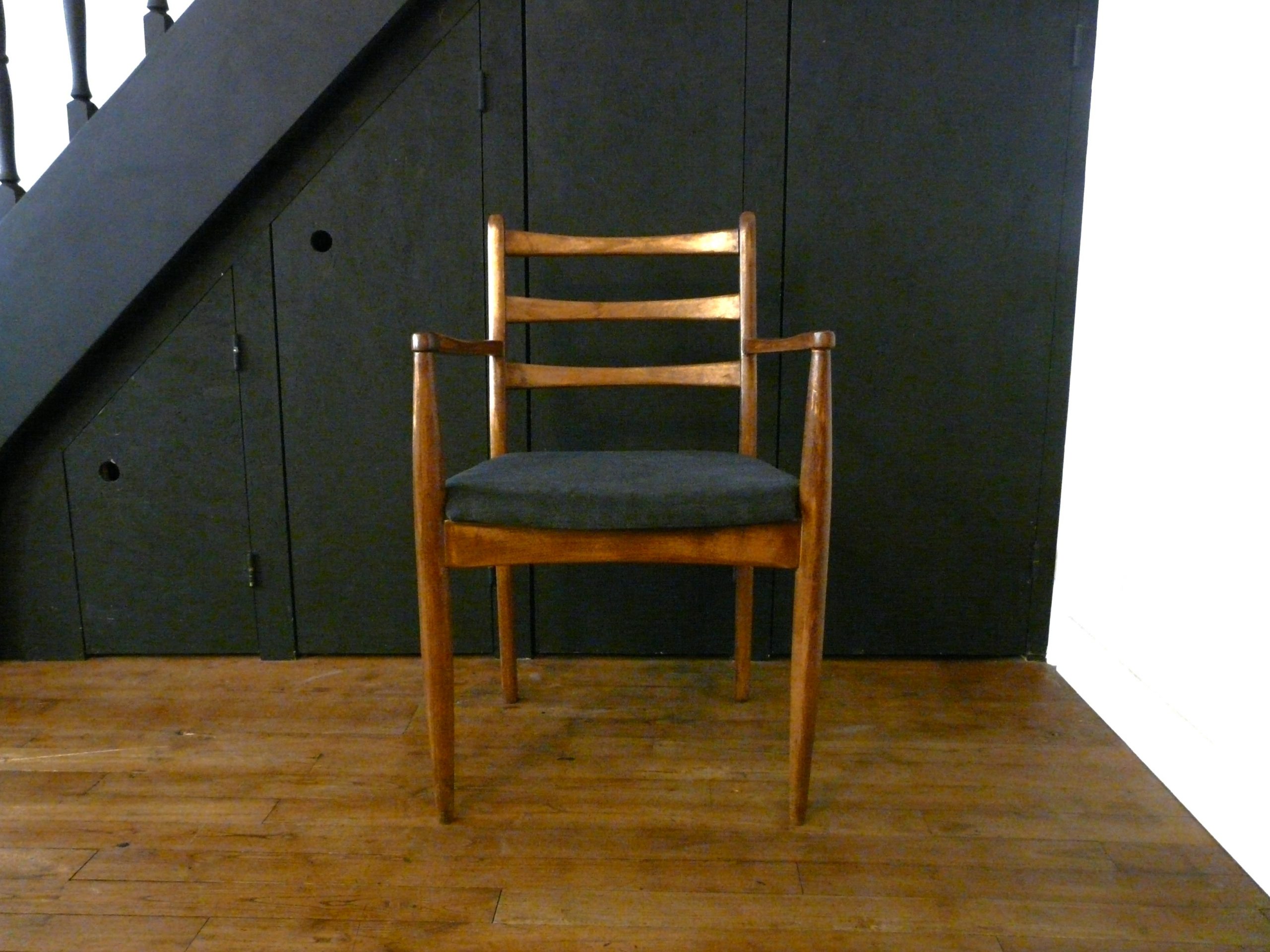 Fauteuil en bois vintage