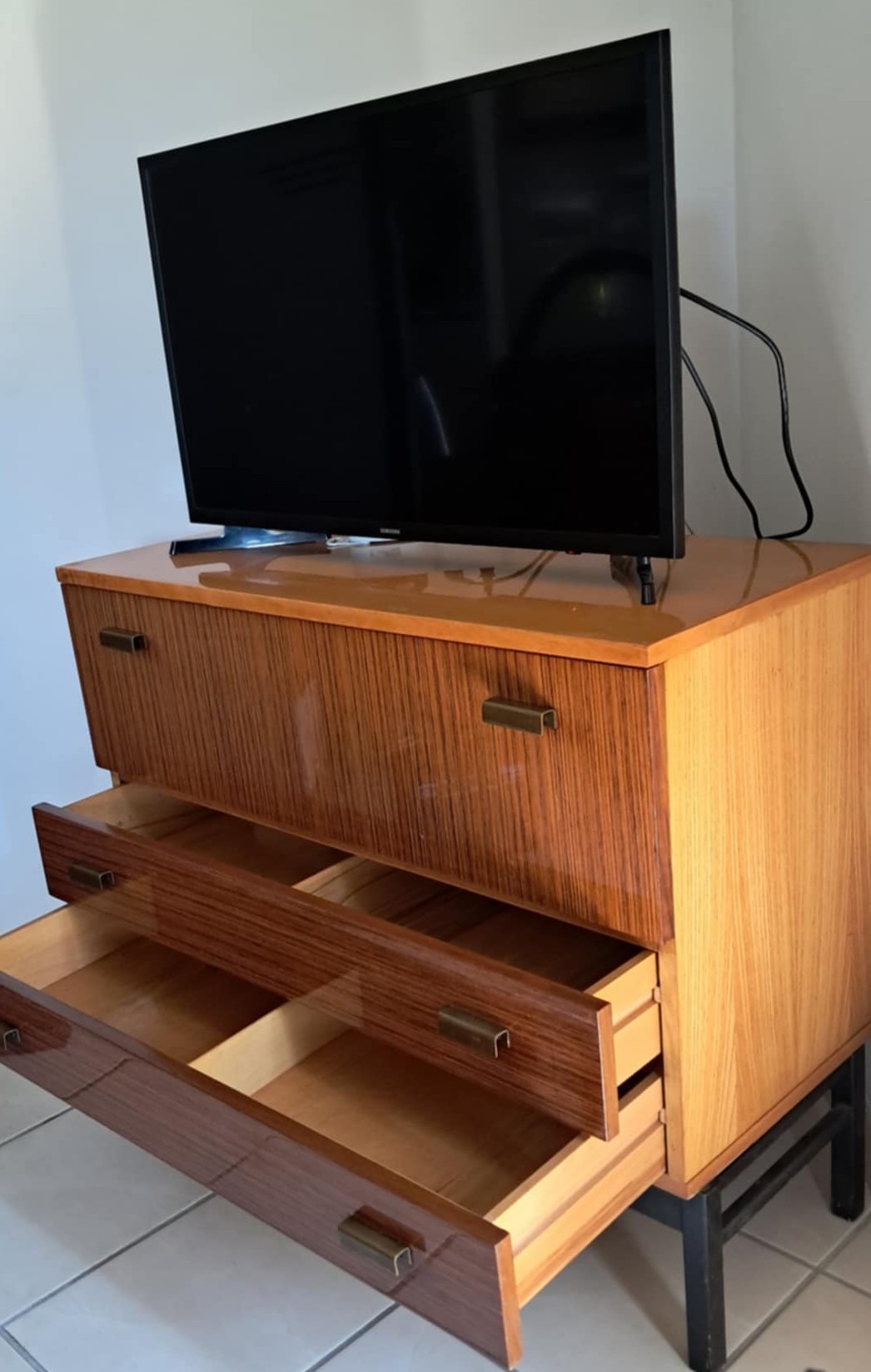 Meuble vintage de Jiri Jiroutek – Image 4