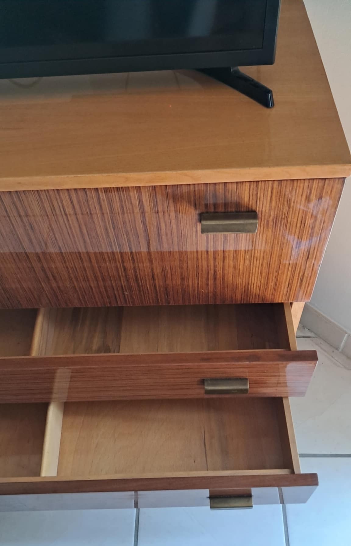 Meuble vintage de Jiri Jiroutek – Image 5