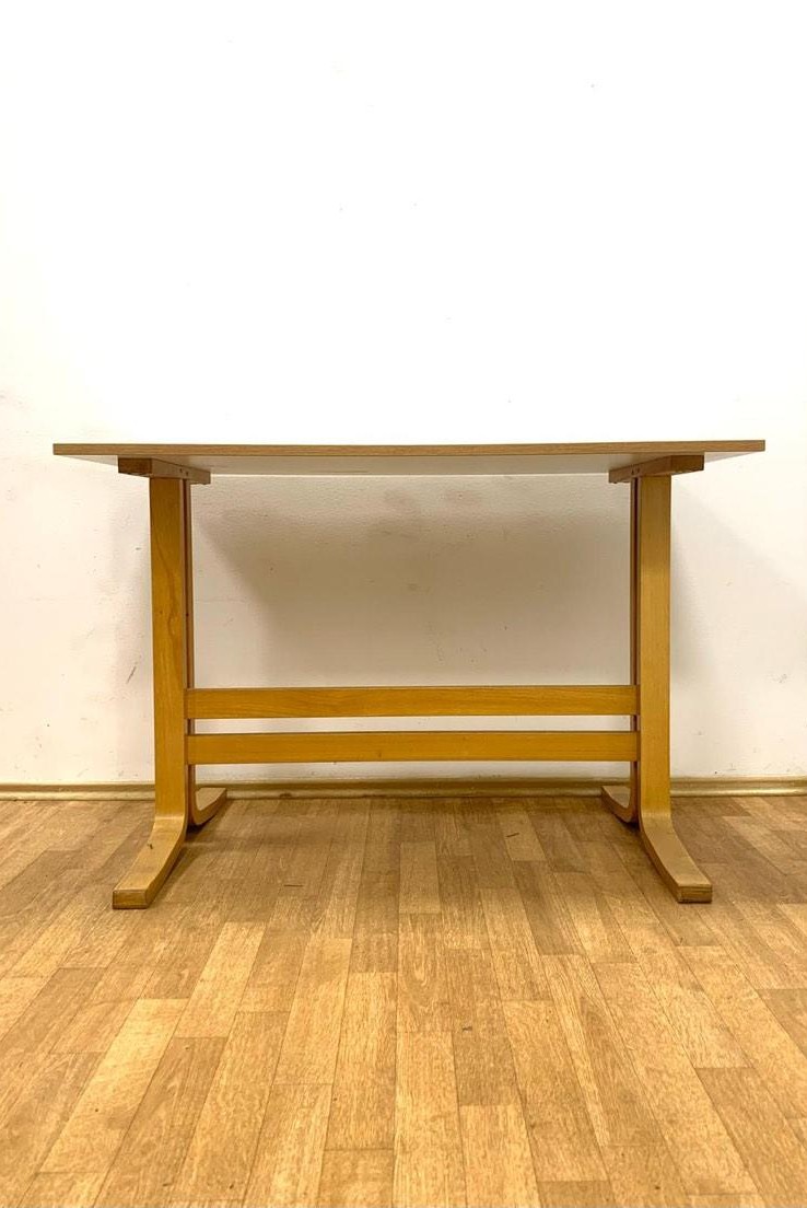 Bureau vintage de Ludvik Volak