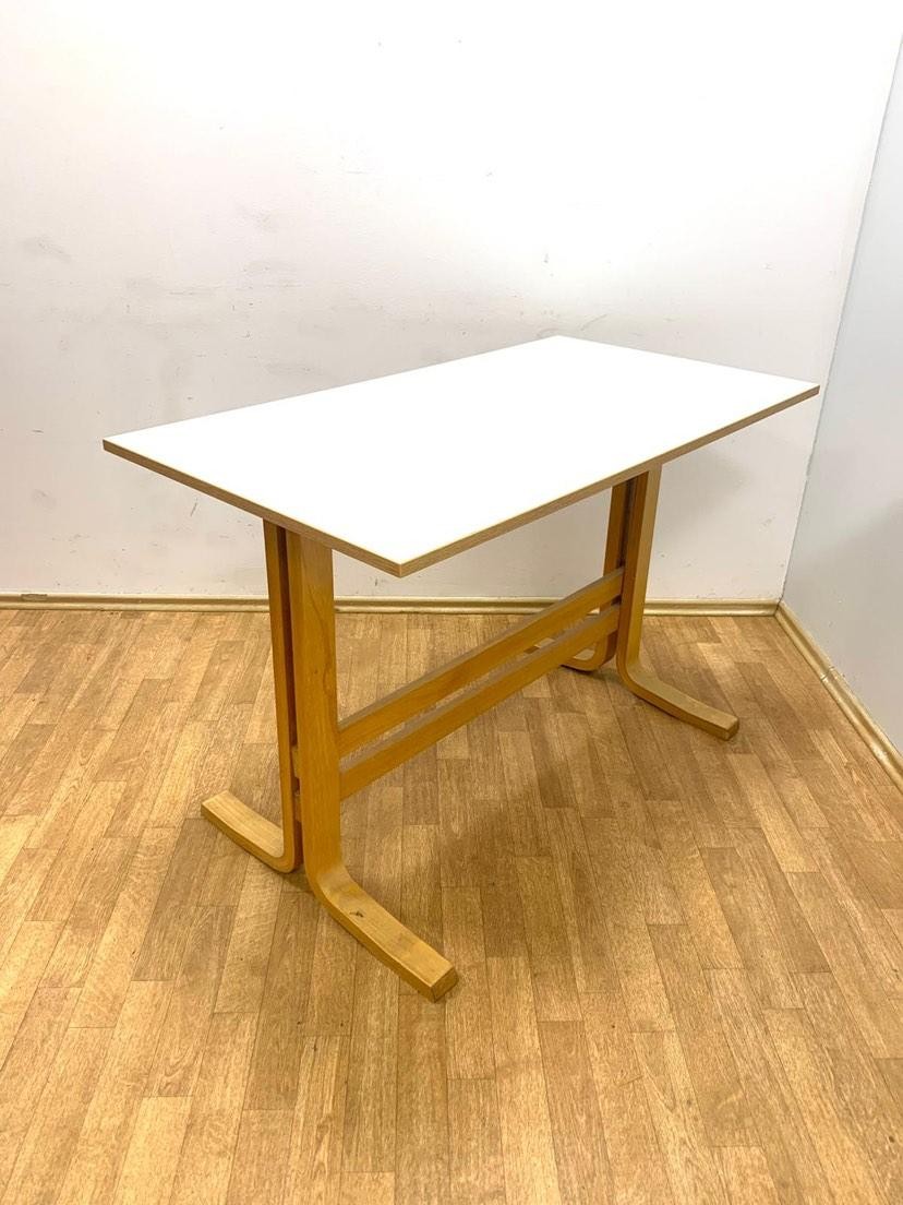 Bureau vintage de Ludvik Volak