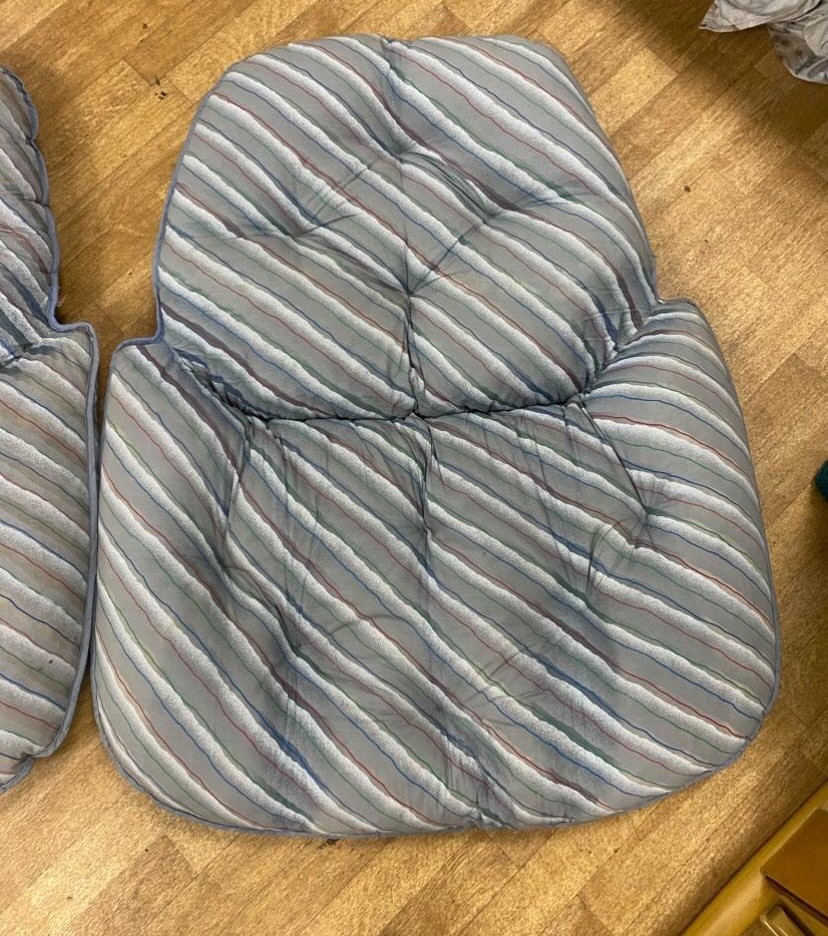 Fauteuil en tissu vintage-VENDU – Image 8