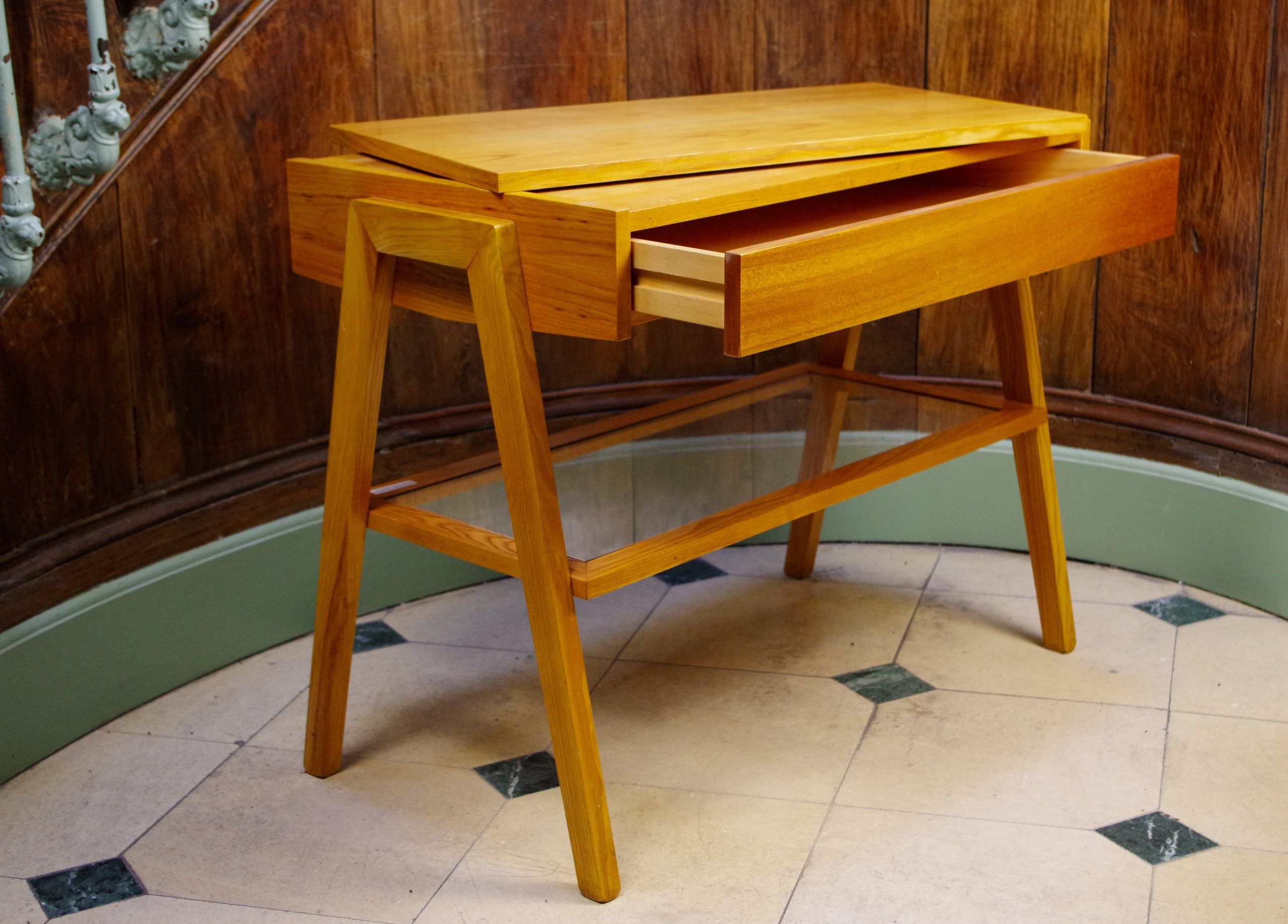 Table de tv vintage