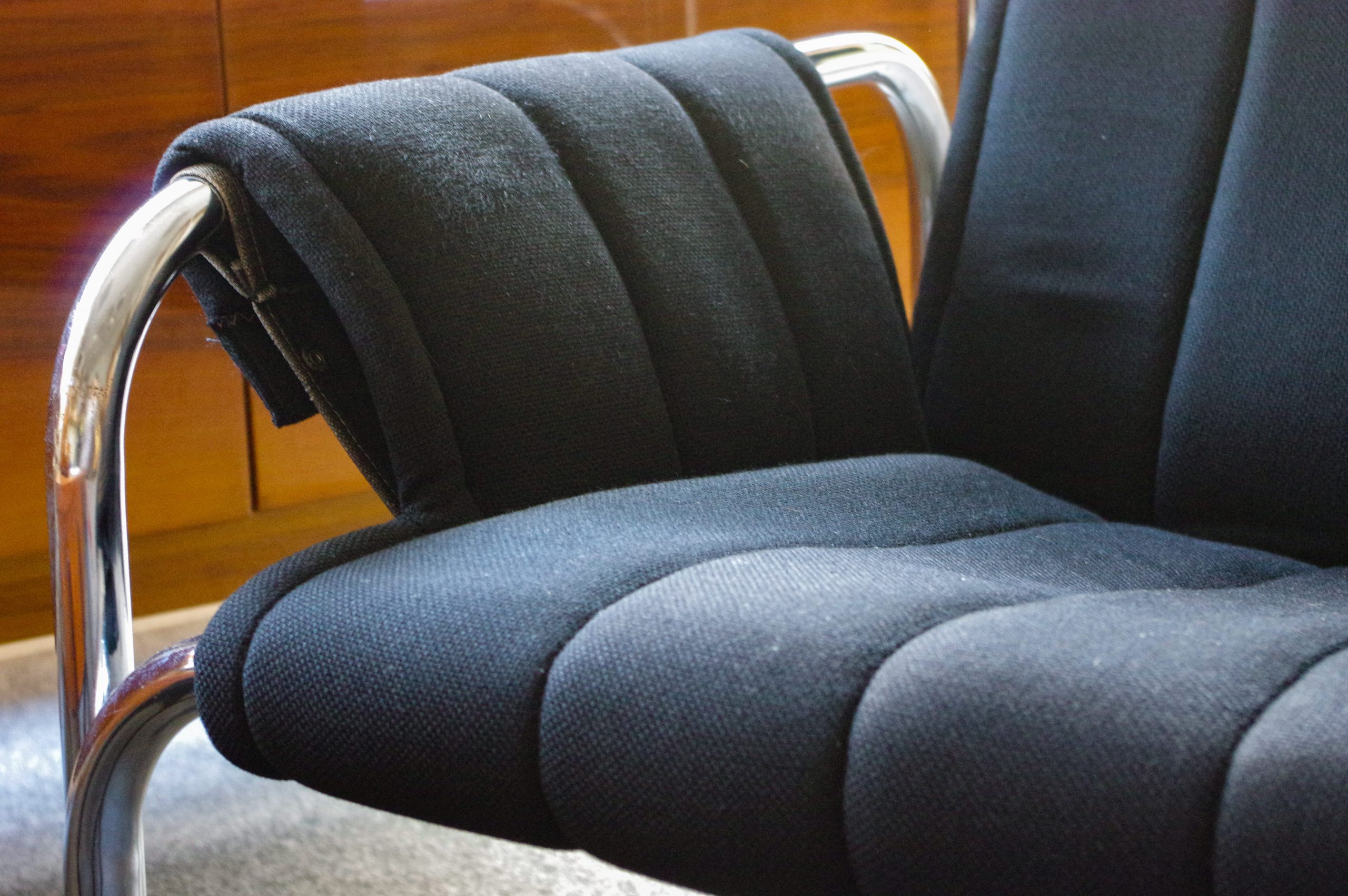 Fauteuil vintage de Viliam Chlebo – Image 3