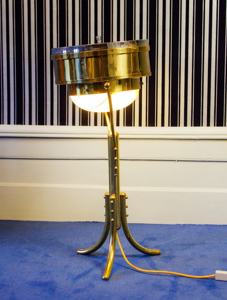 Lampadaire cendrier vintage