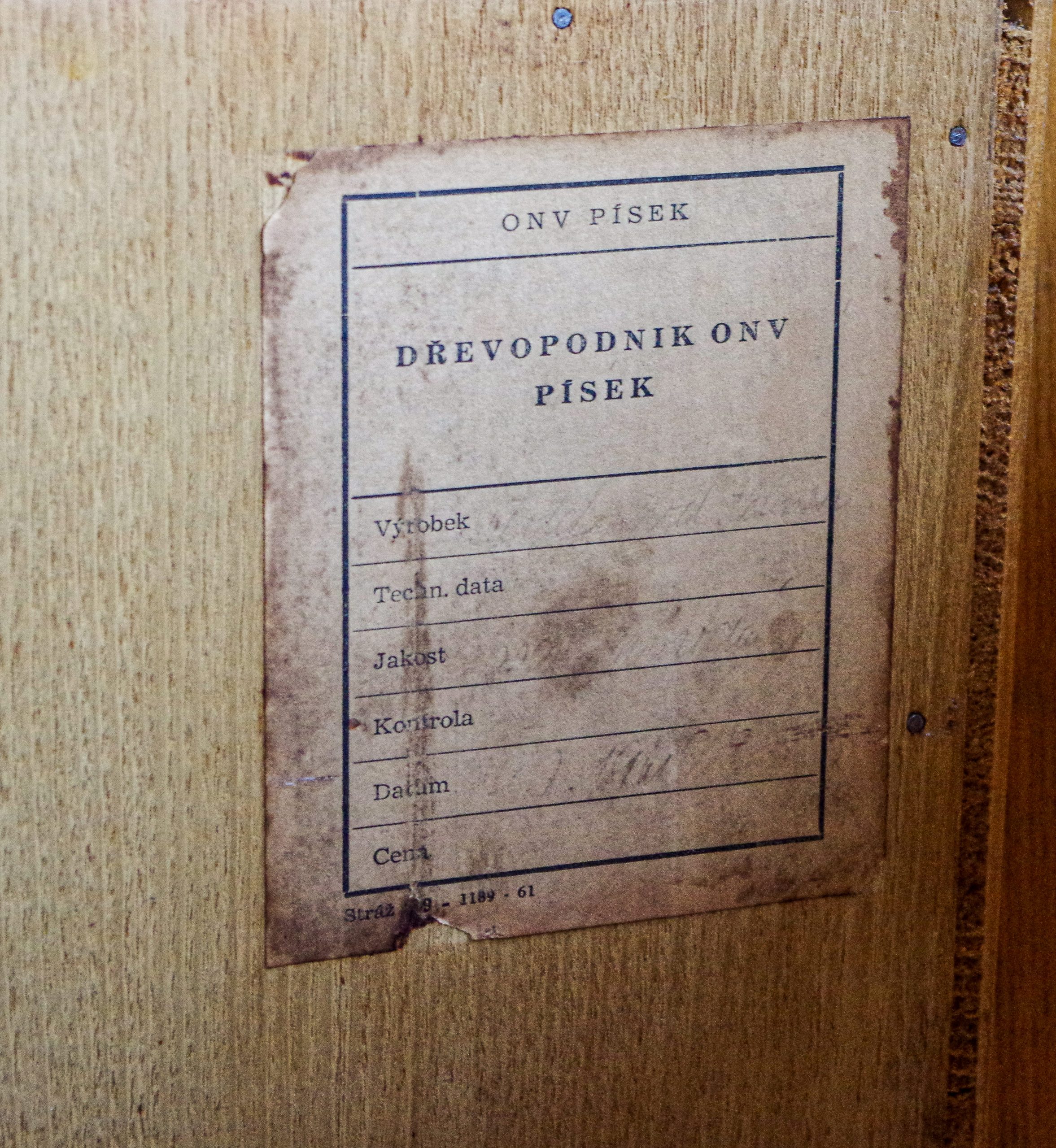 Petit meuble d'appoint vintage – Image 9