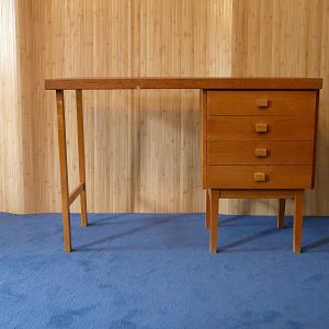 Bureau vintage